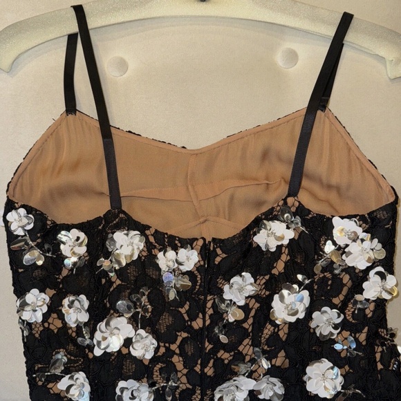 MICHAEL KORS COLLECTION Scattered Rose Embroidered Slip On Cocktail Dress Black - Picture 7 of 7
